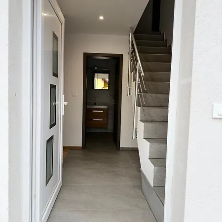 شقة Apartma Vikovic I