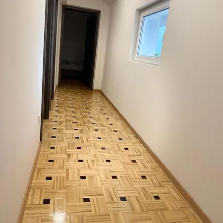 Apartma Vikovic I